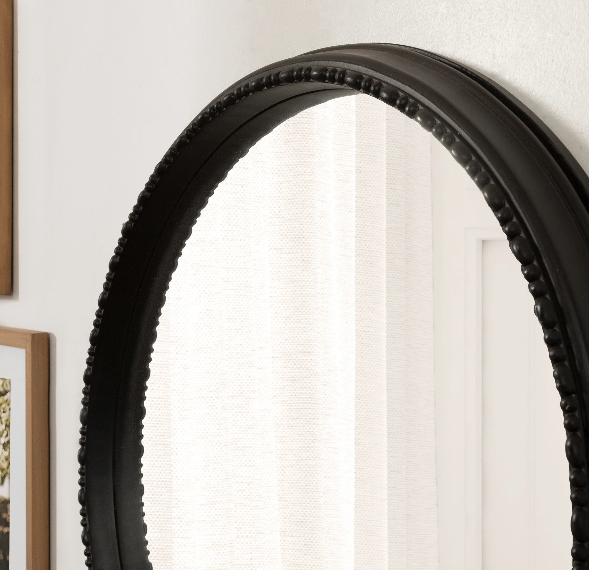 Astele Round Framed Mirror