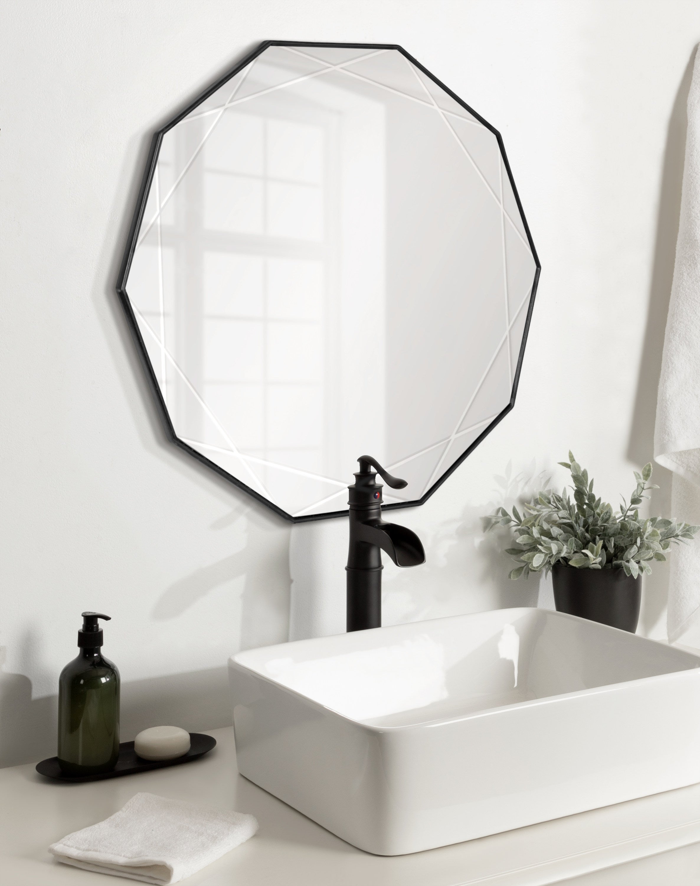 Deka Geometric Mirror