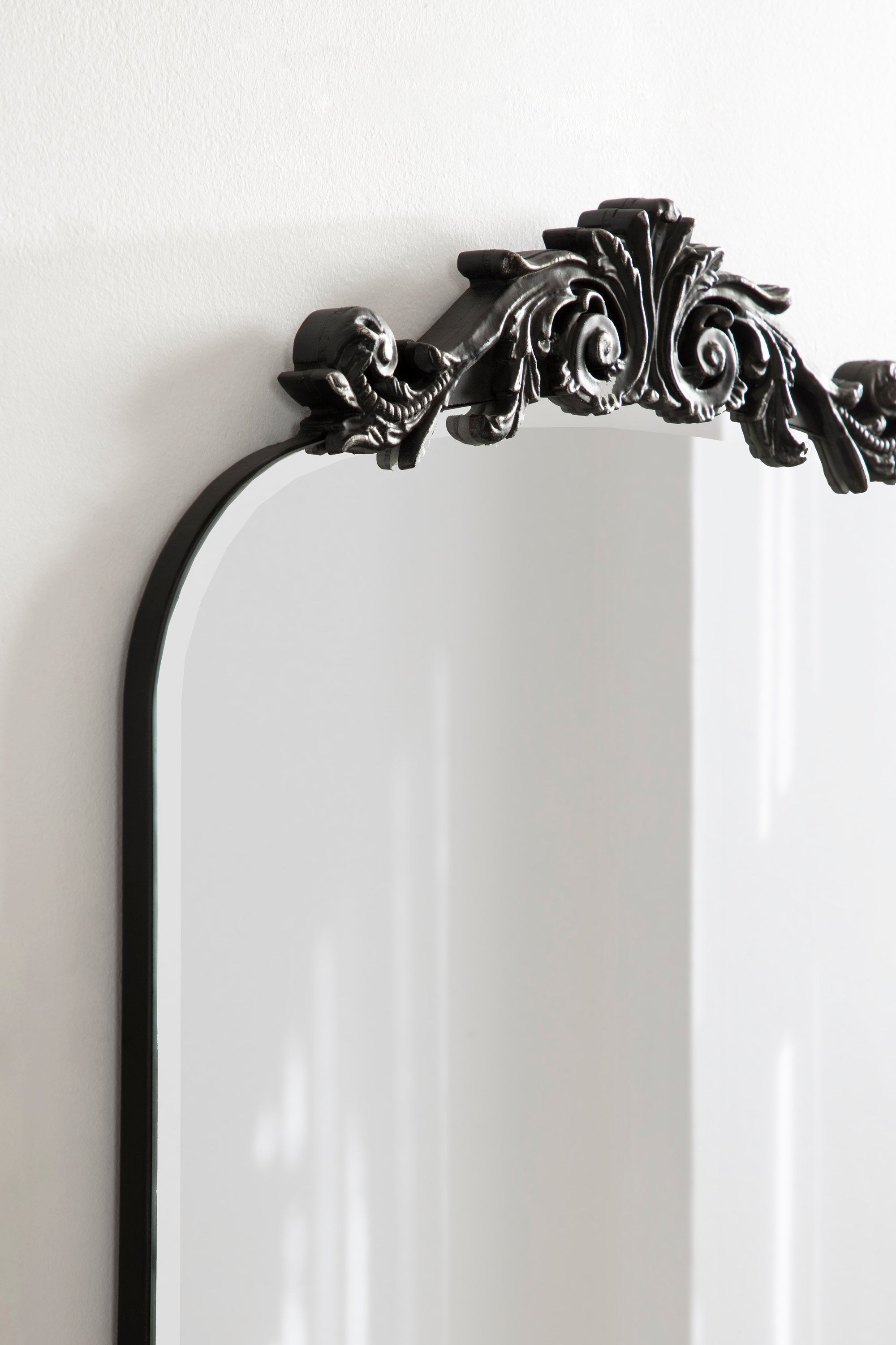 Arendahl Beveled Frameless Arch Mirror